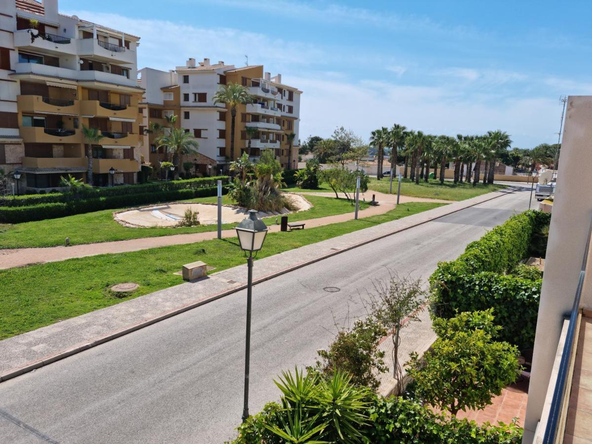 Solmar Lägenhet Torrevieja Exteriör bild